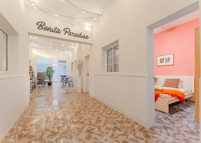 7br House For 14 Guests With Big Terrace - Bonita Paradise